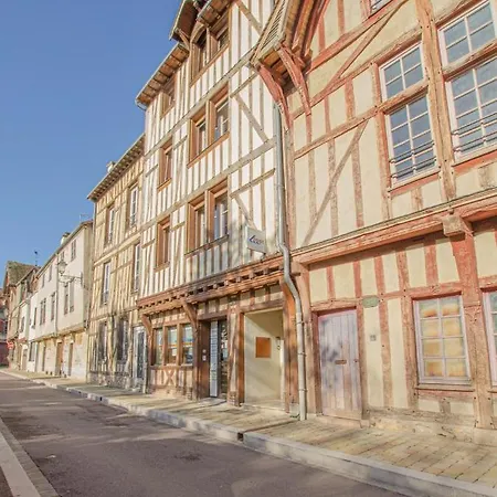 Le Viardin Труа